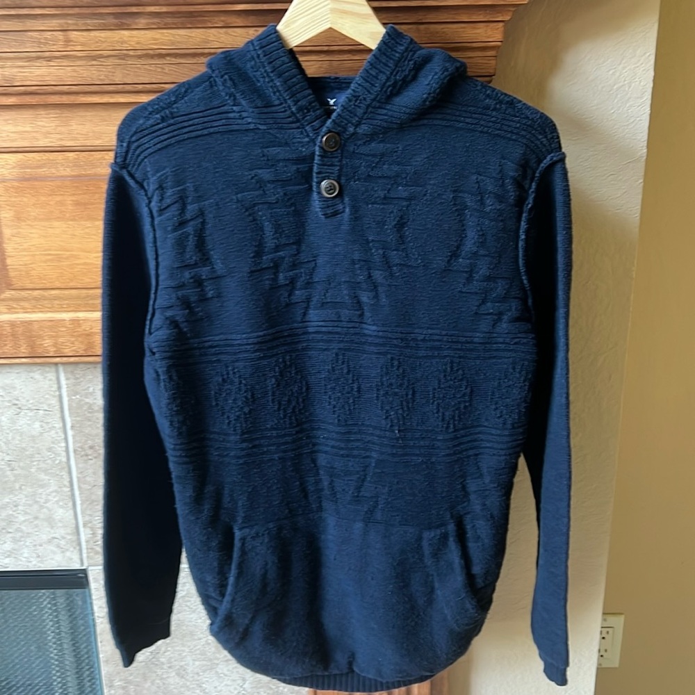 American Eagle hooded sweater